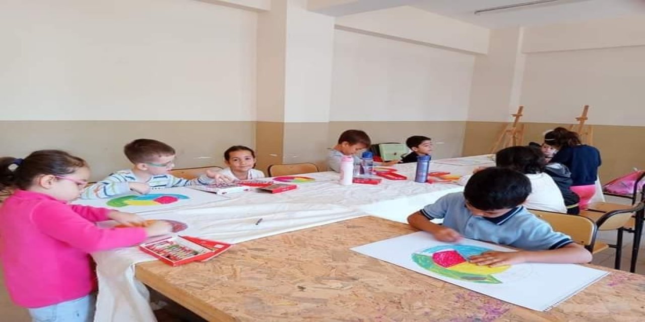 Sarıgöl’de resim kursu açıldı