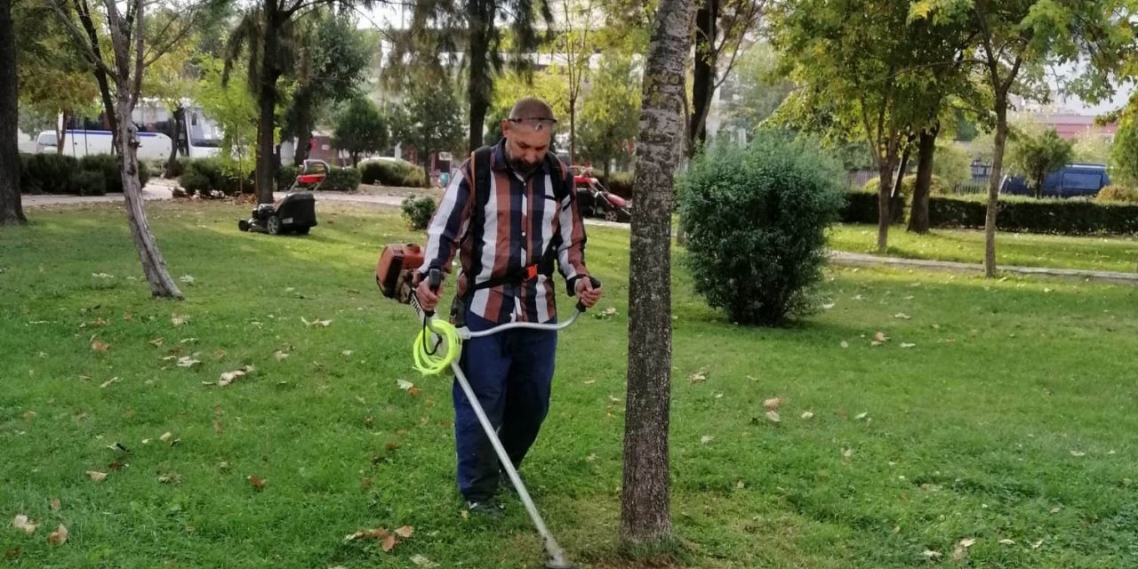 Şehzadeler’in yeşil alanlarında hummalı çalışma
