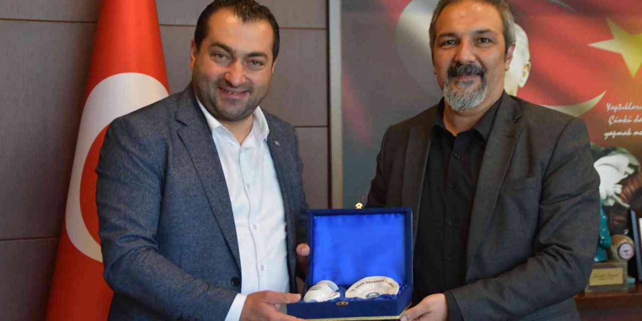 Türkiye Kent Konseyleri Birlik Başkanı Burak Taştan’dan Söke Belediyesi’ne Ziyaret