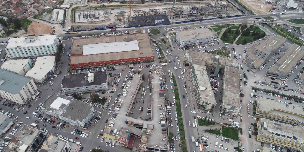 40 yıllık çarşının taşınması gündemde