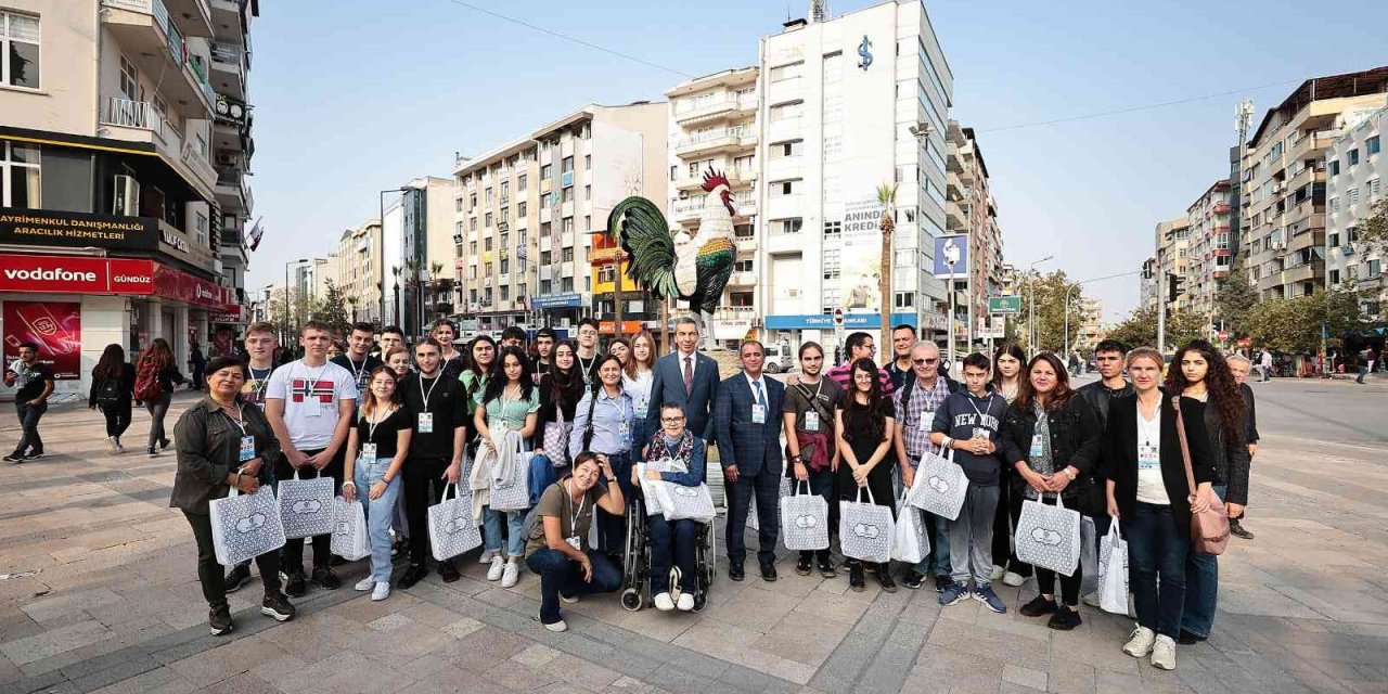Büyükşehir, Erasmus öğrencilerini ağırladı
