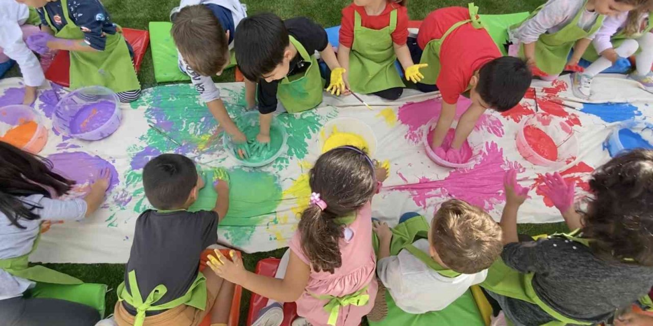 İzmir’in ilk “akademik” anaokulu açıldı