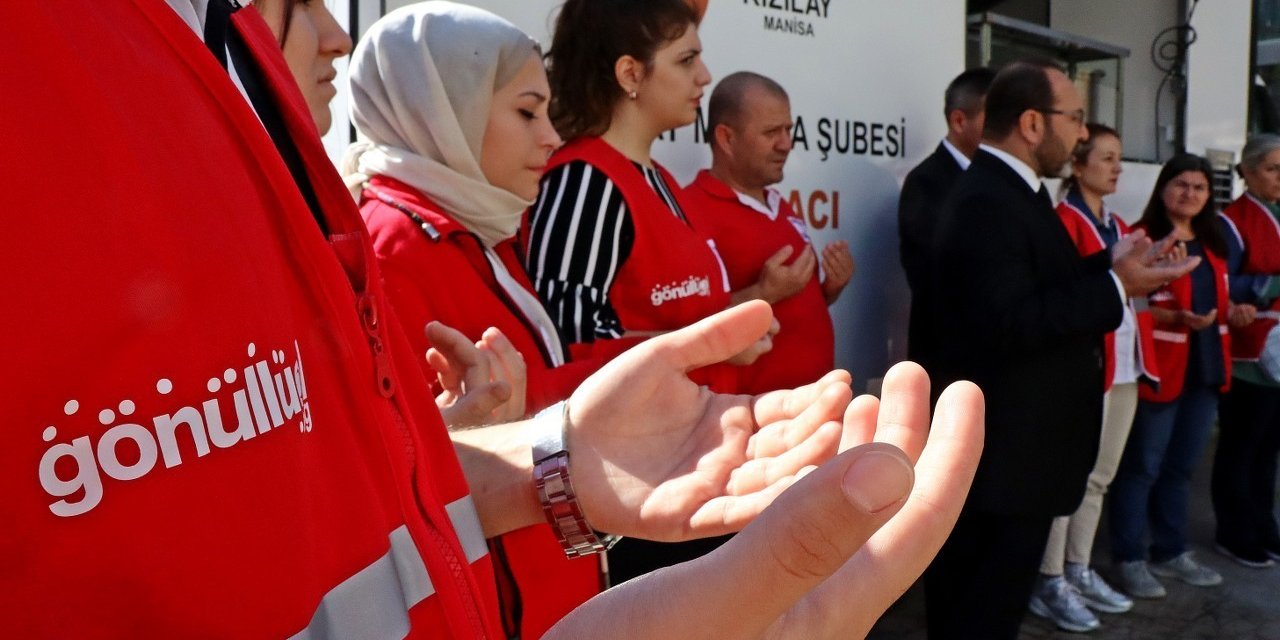 Türk Kızılay Manisa’dan şehitler için çorba hayrı