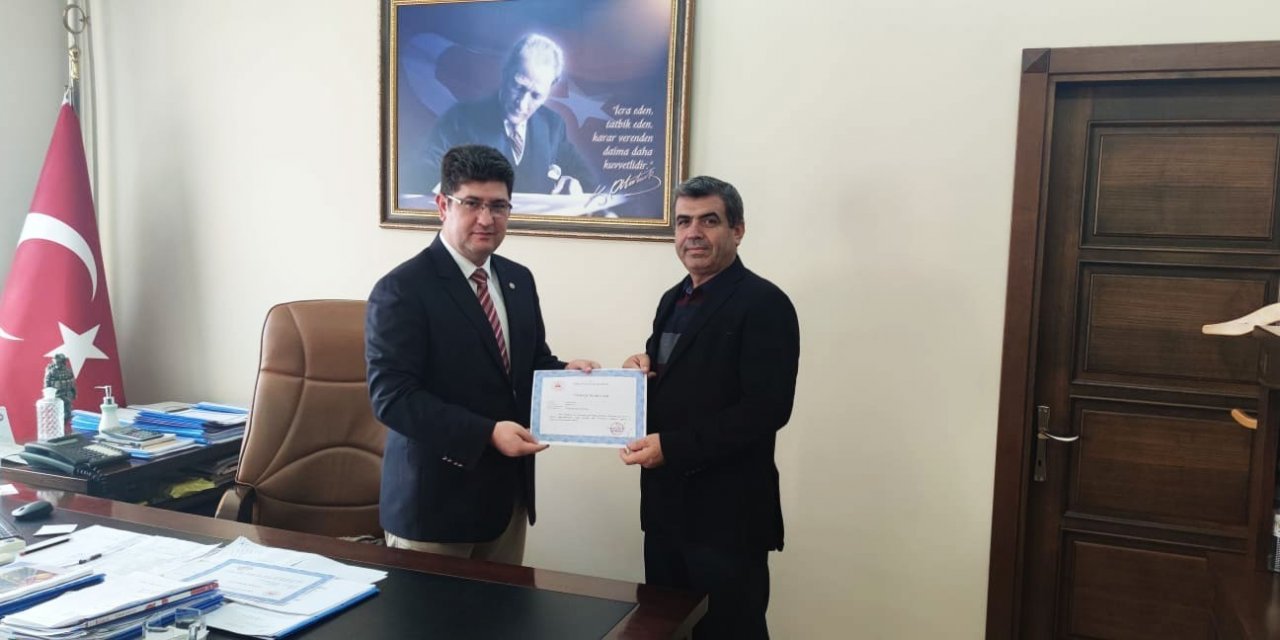 Kaymakamı Büyükköse, milli eğitim çalışanlarını ödüllendirdi