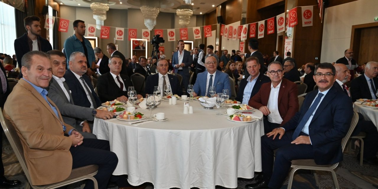 Başkan Ergün Yunusemre ilçesindeki yatırımları anlattı