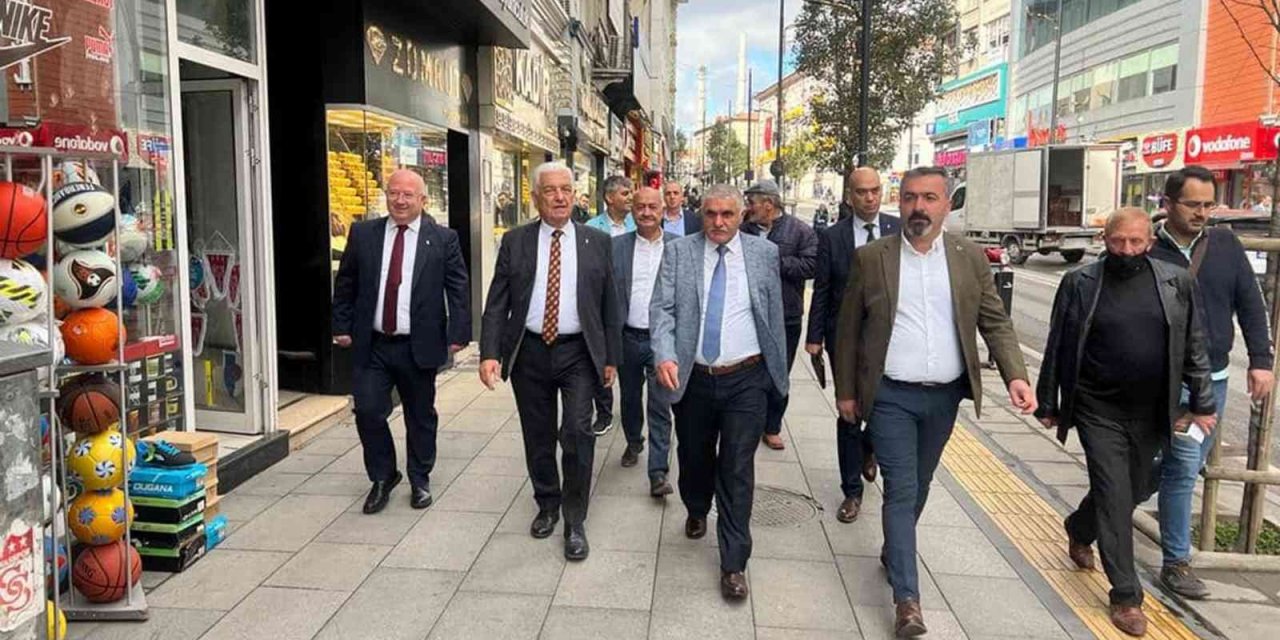 Başkan Gürün, CHP’li Belediye Başkanları çalıştayına katıldı