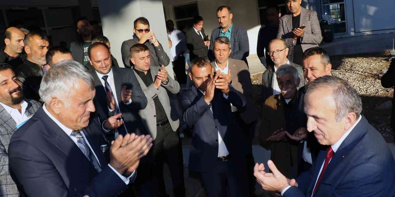 Manisa TSO meslek komiteleri ve meclis üyelerini seçti