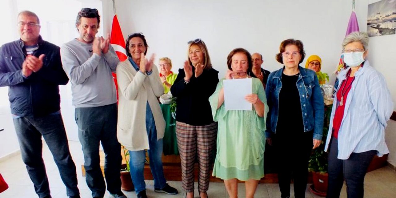 İzmir Yerel Tohum Derneğinde Selma Ay güven tazeledi
