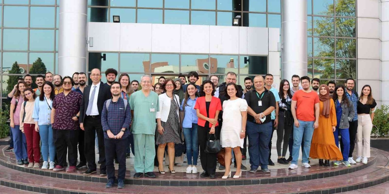 ADÜ Tıp Fakültesi Uzmanlık Öğrencisi Uyum Programı tamamlandı