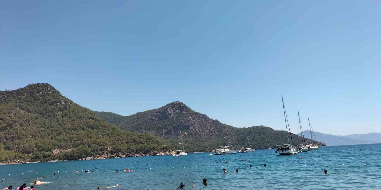 Köyceğiz’de yaz havası devam ediyor