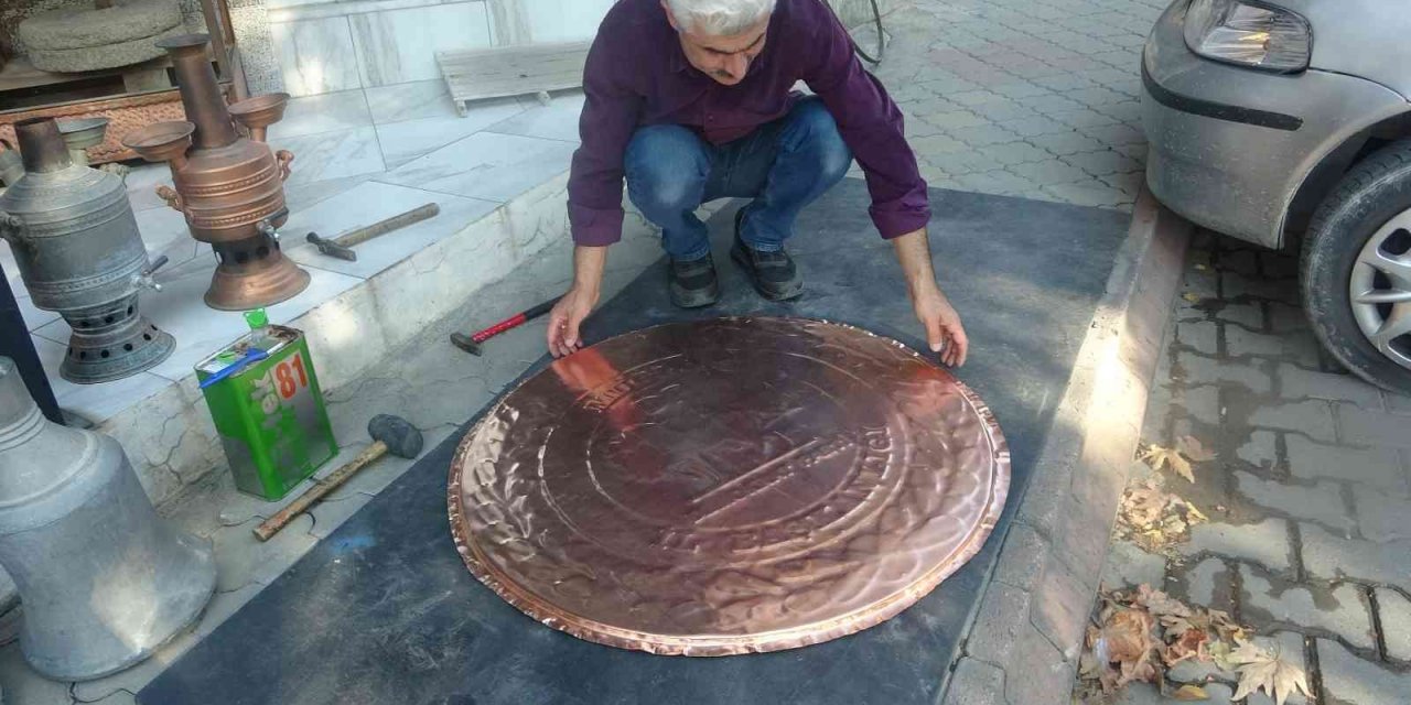 Bakırlar süs eşyası olmaktan çıkıyor