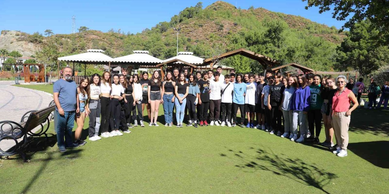 Datçalı öğrenciler Burunucu Macera Parkı’nda eğlendi