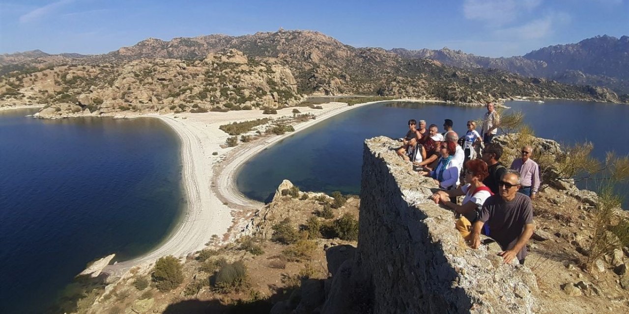 Doğaseverler, Latmos için yürüdü