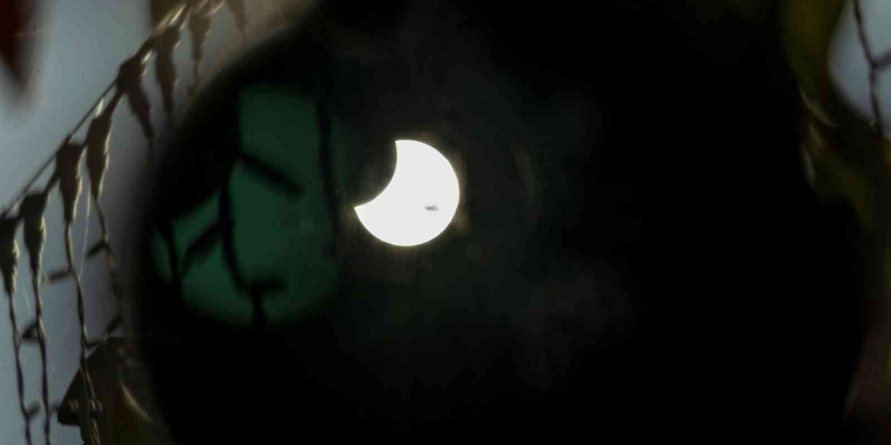 Manisa’da güneş tutulması gözlendi