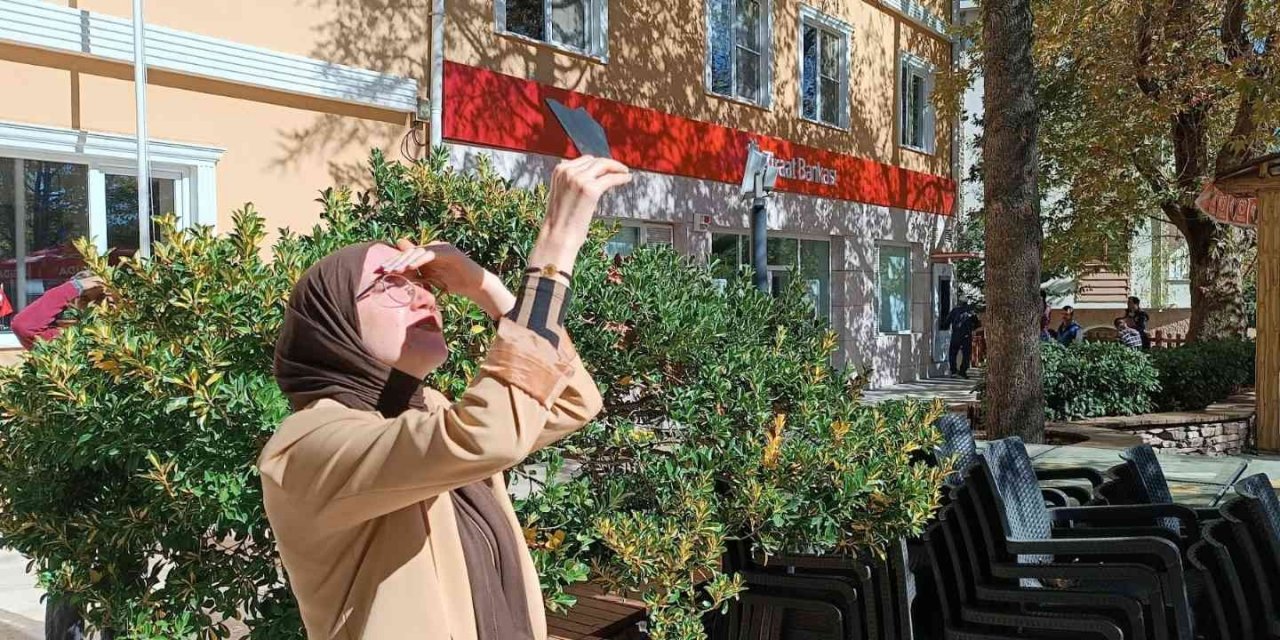 Parçalı güneş tutulması Denizli’den de izlendi