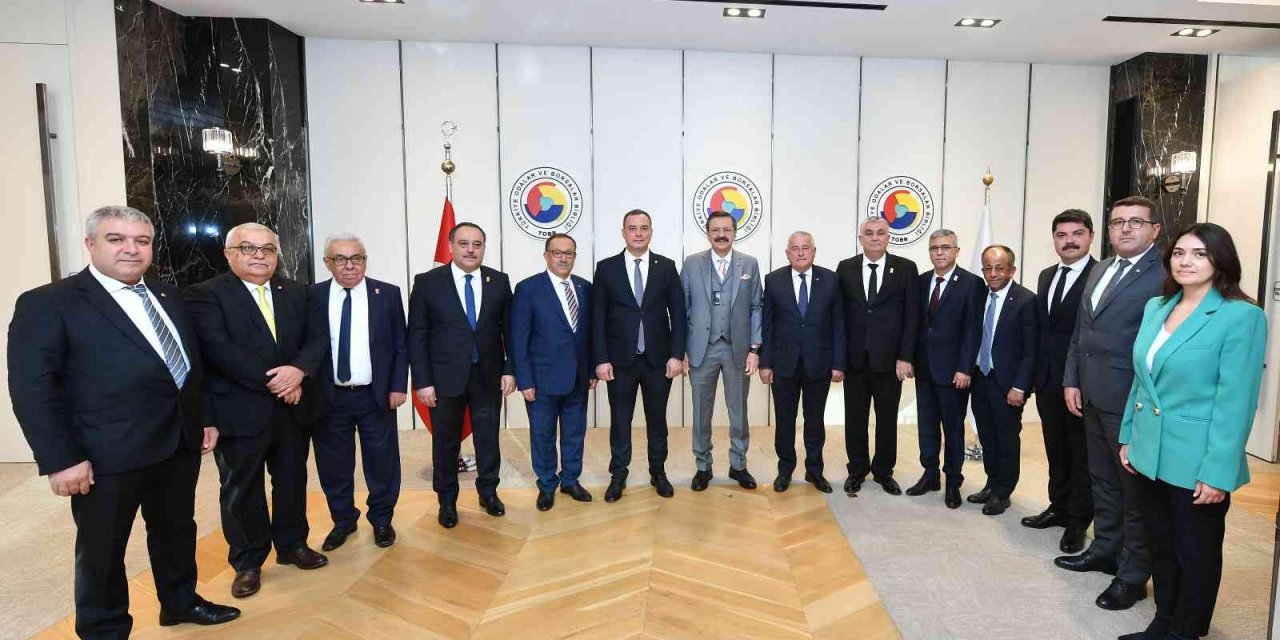 Aydın Ticaret Borsası Yönetimi, TOBB Başkanı M.Rifat Hisarcıklıoğlu ile görüştü