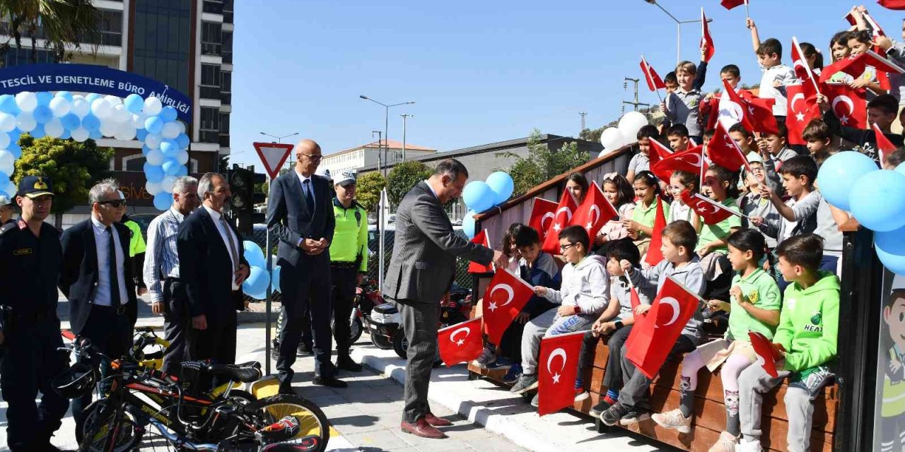Söke’de çocuklara trafik eğitim alanı kazandırıldı