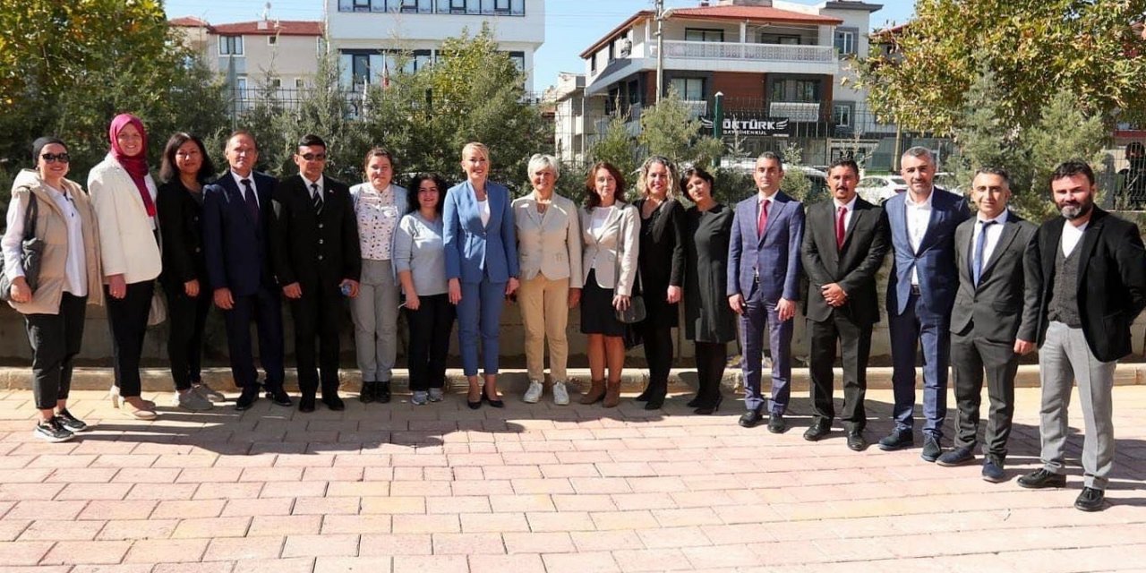 Merkezefendi’ye bir spor salonu daha