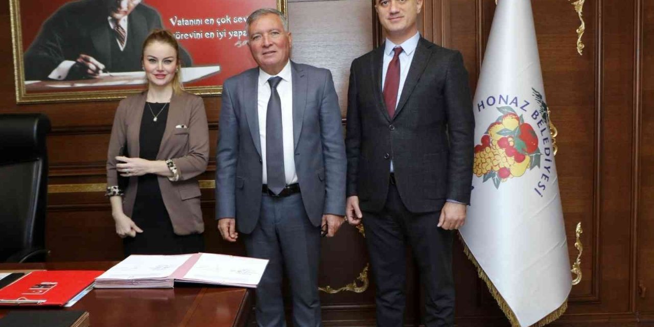 Honaz Belediyesi çalışanlarına promosyon morali