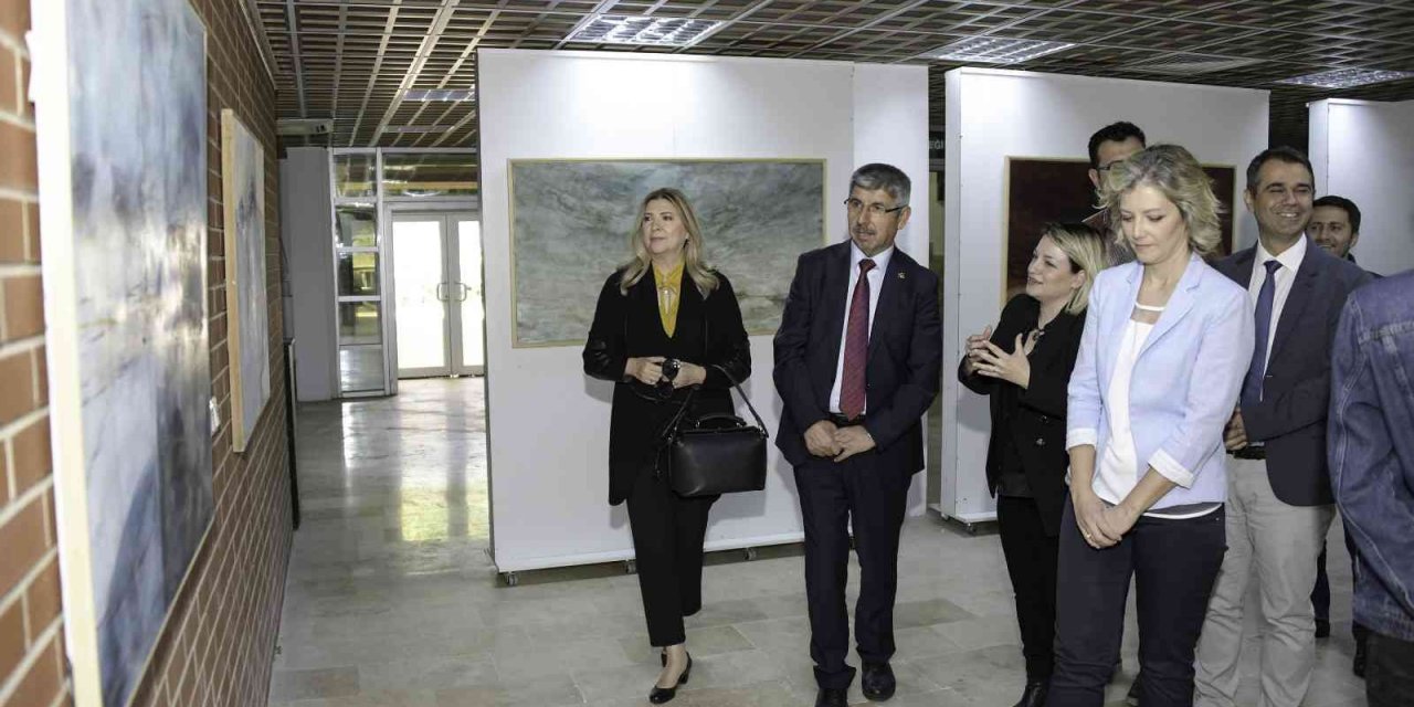 MSKÜ’de ‘Cumhuriyet’ sergisi