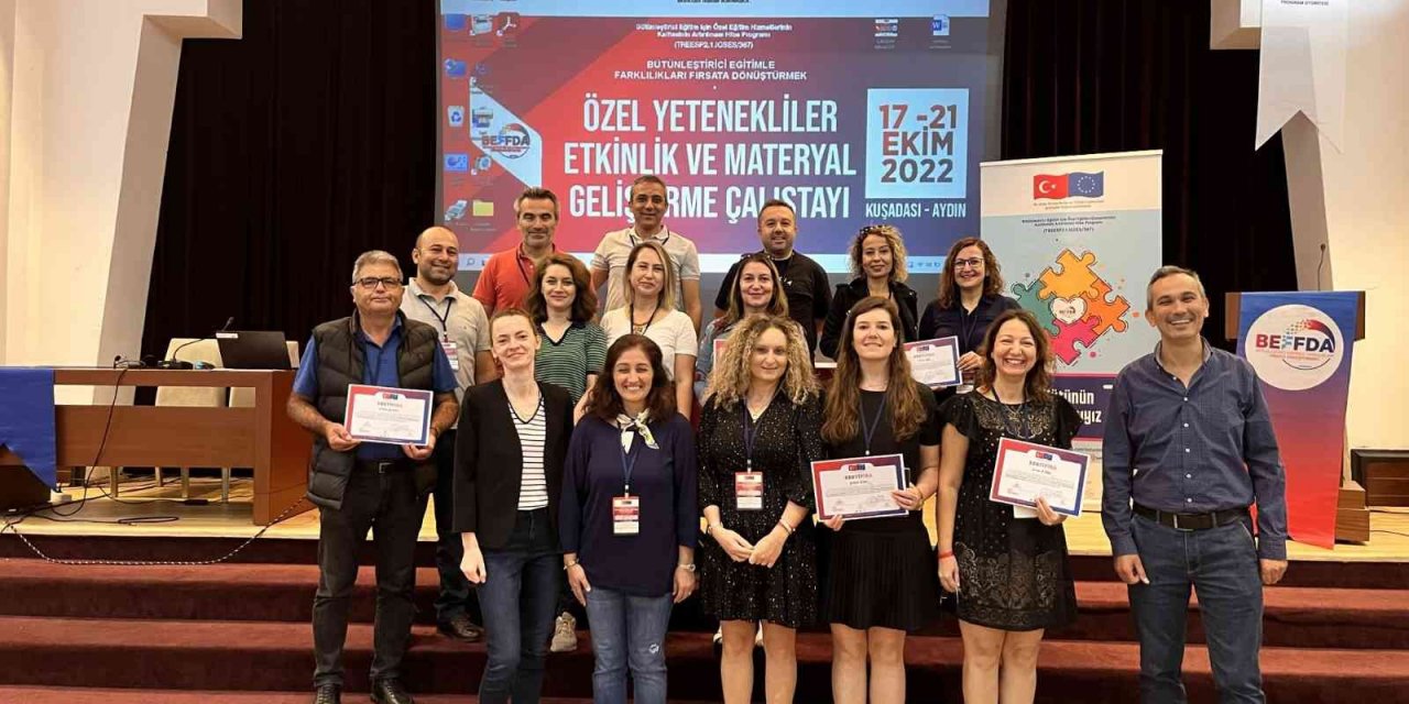 Özel Yetenekliler Etkinlik ve Materyal Geliştirme Çalıştayı Kuşadası’nda düzenlendi