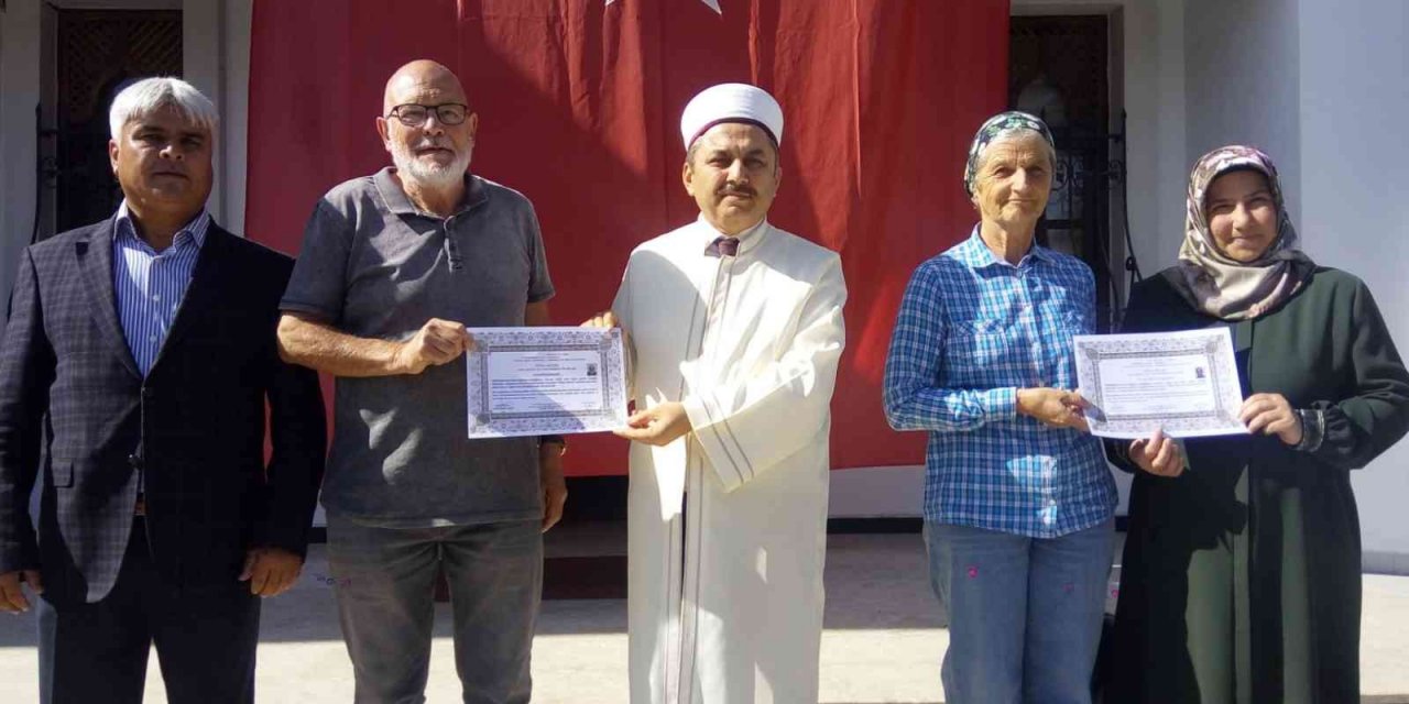 İsviçreli çift Müslüman oldu