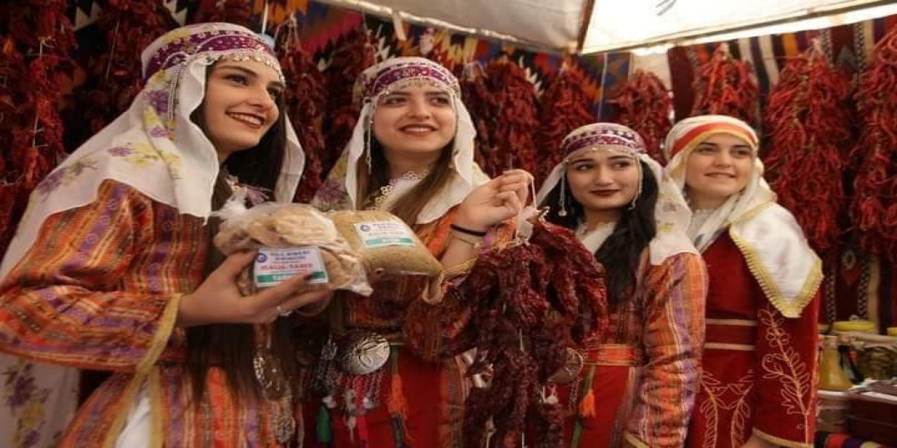 Kale’nin yöresel ürünleri görücüye çıktı