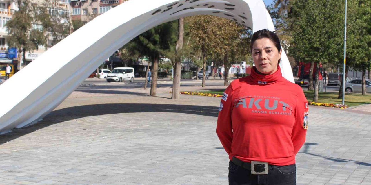 Berk’in “güçlü annesi”, AKUT’la hayata bağlayacak