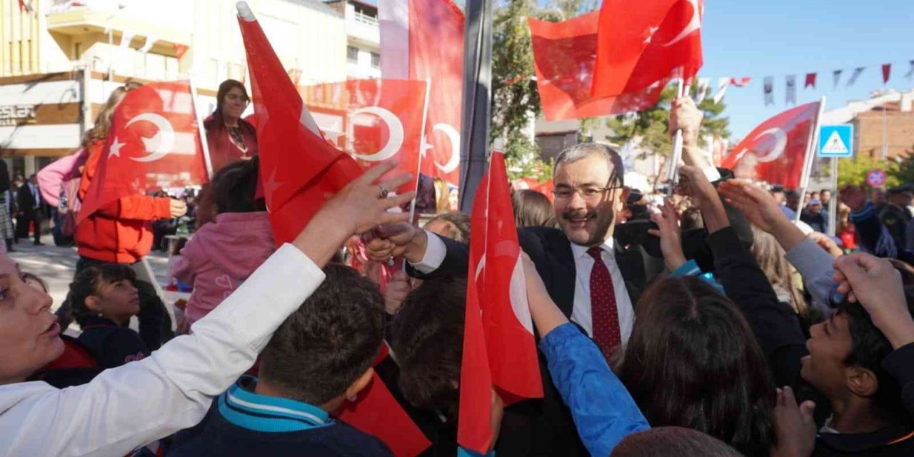 Çivril’de Cumhuriyet Bayramı coşkuyla kutlandı