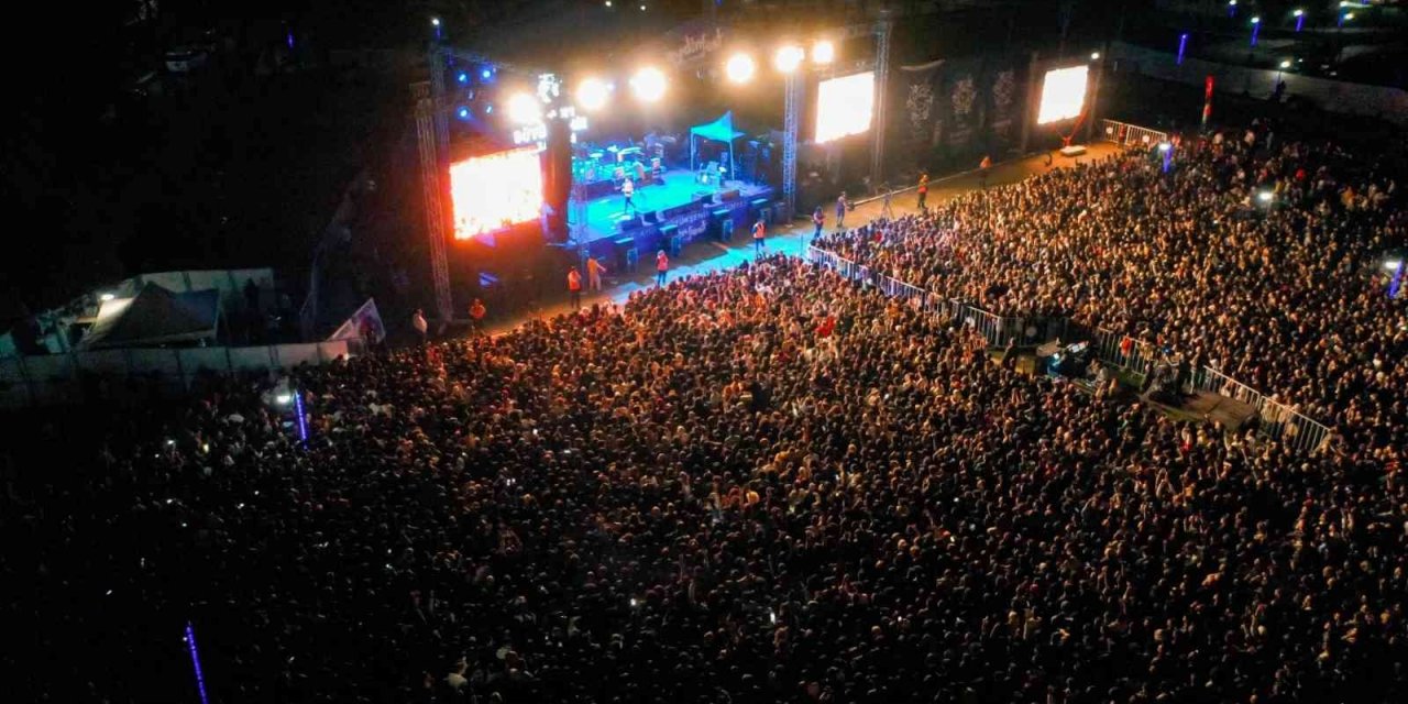 Aydın’daki festivale vatandaşlar yoğun ilgi gösteriyor