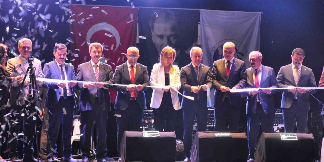 Ortaca Belediyesi’nden halka 200 milyon liralık Cumhuriyet hediyesi gibi açılış