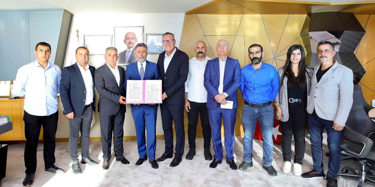 Bayraklı’da yüzleri güldüren toplu sözleşme