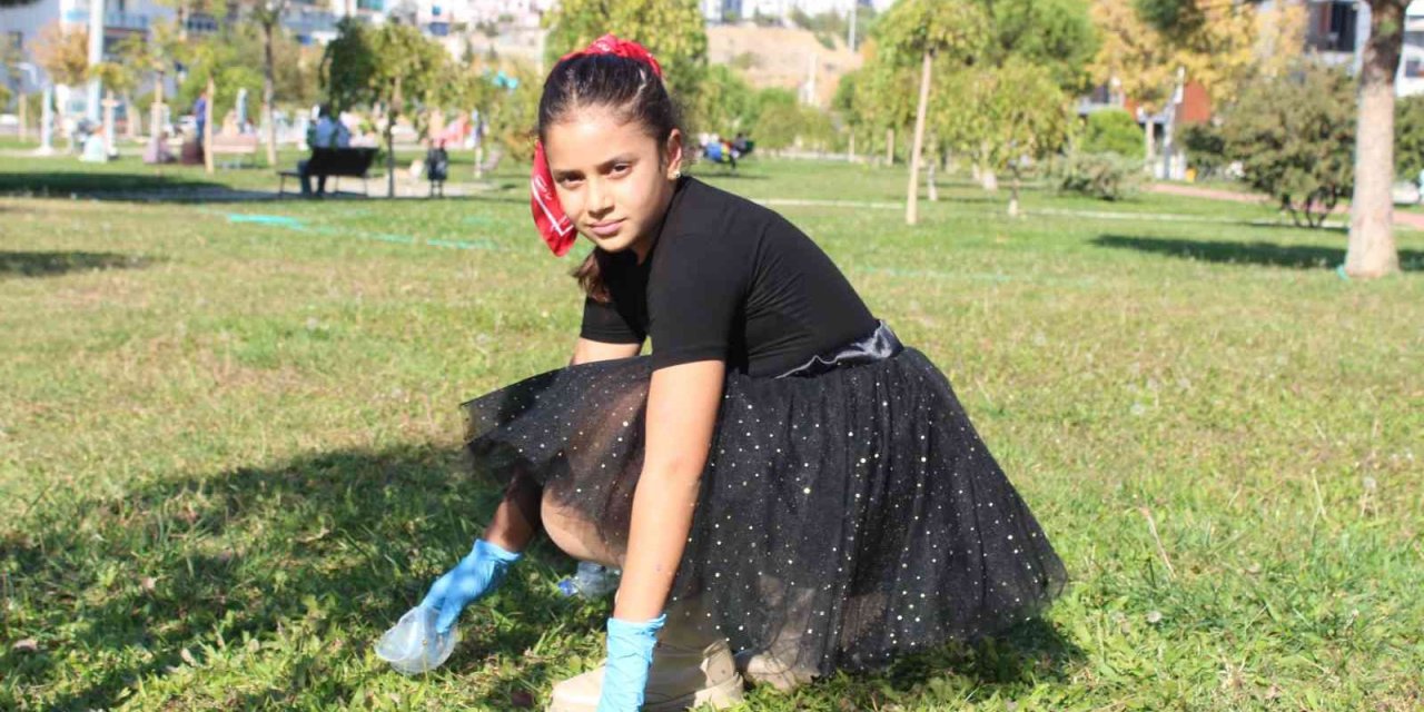 Kendi küçük, hareketi büyük