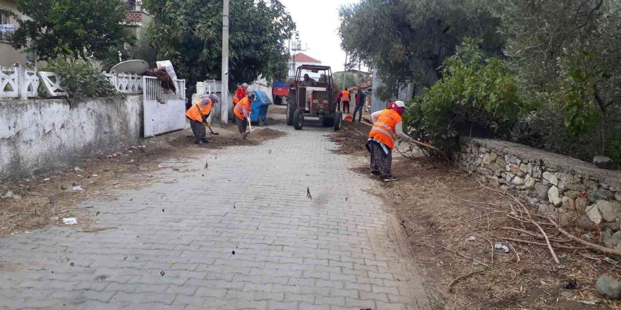 Kuyucak genelinde temizlik çalışmaları sürüyor