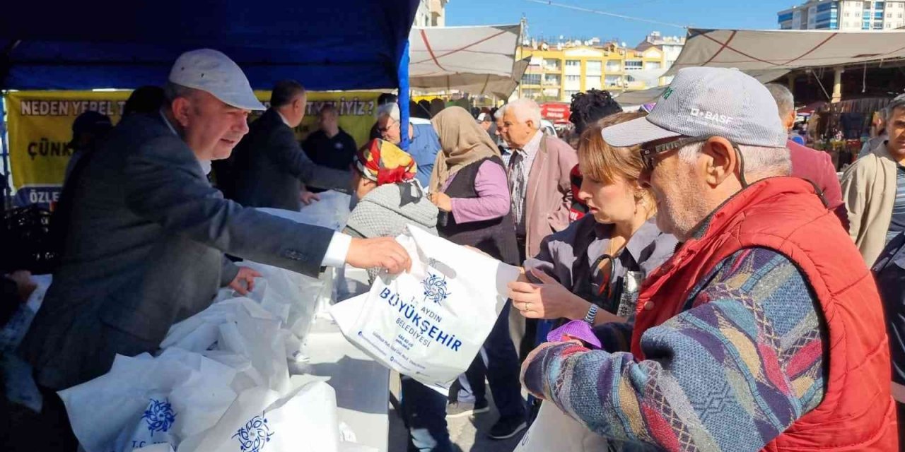 Aydın Büyükşehir Belediyesi ata tohumlarından kışlık sebze fidesi dağıtımına başladı