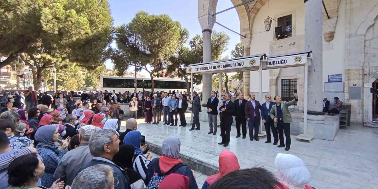 Aydınlı umreciler dualarla kutsal topraklara uğurlandı