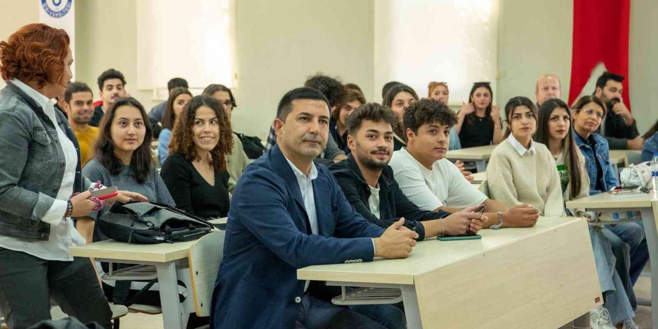 Başkan Günel, üniversiteli öğrencilerle bir araya geldi