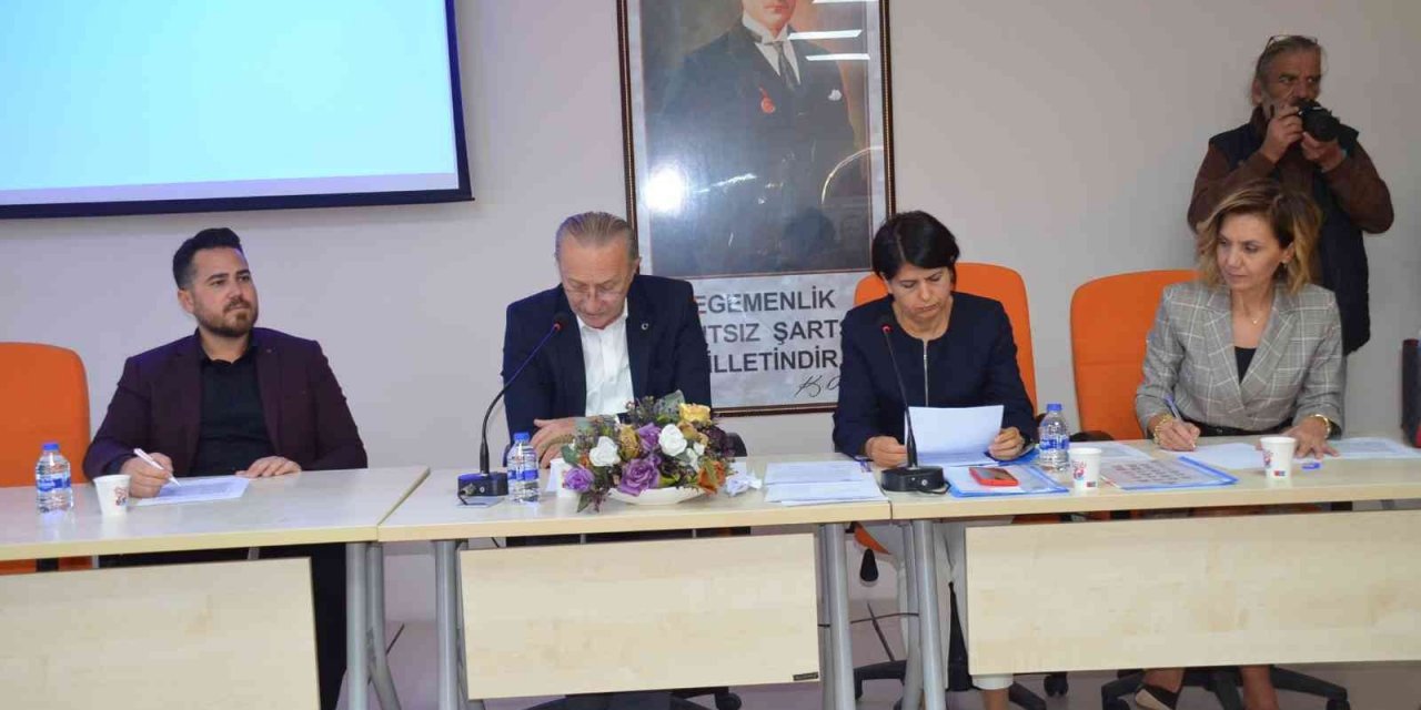 Didim Belediye meclisinin Kasım ayı ilk toplantısı yapıldı