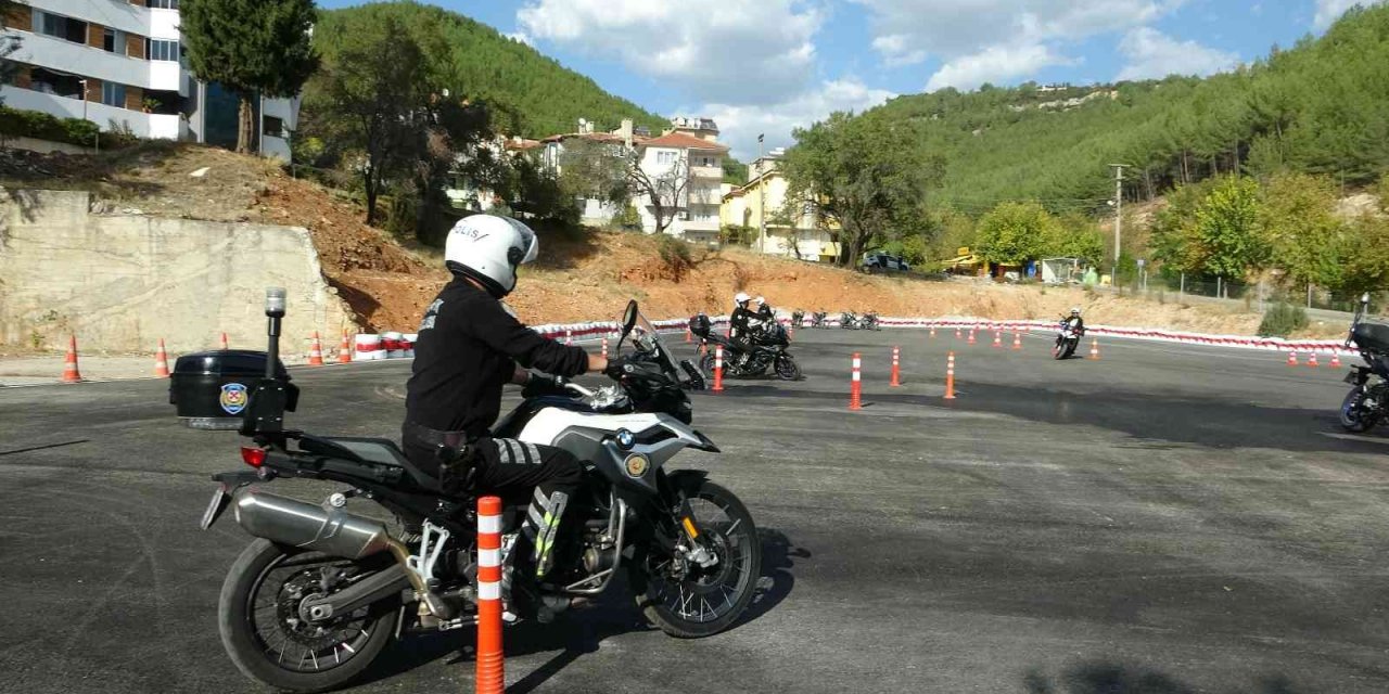Menteşe’de motosiklet eğitim alanı açıldı