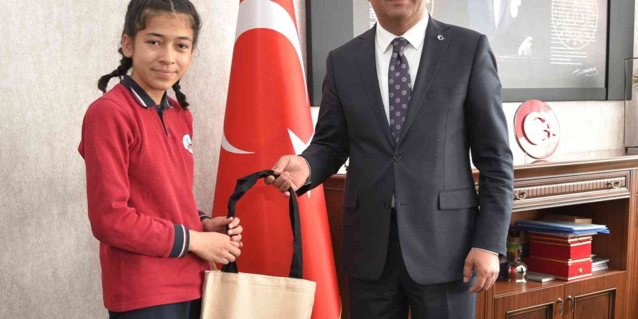 Serinhisarlı öğrenciler leblebi projesiyle Türkiye 1.’si oldu