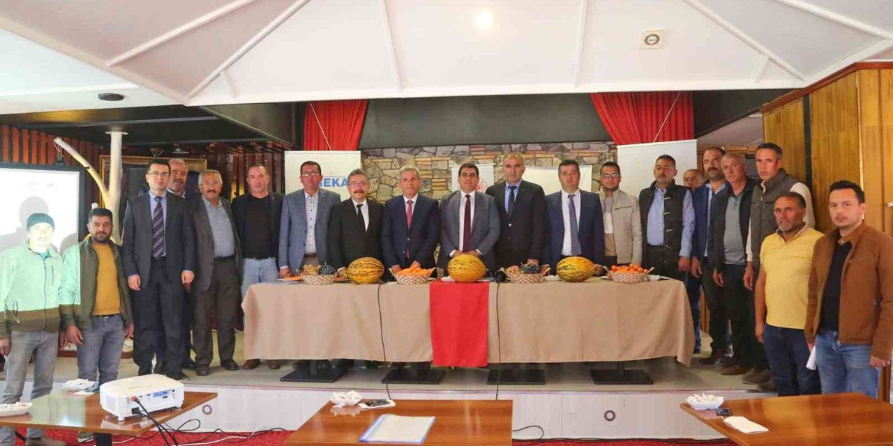 Acıpayam’da coğrafi işaret alacak ürünlerin toplantısı yapıldı