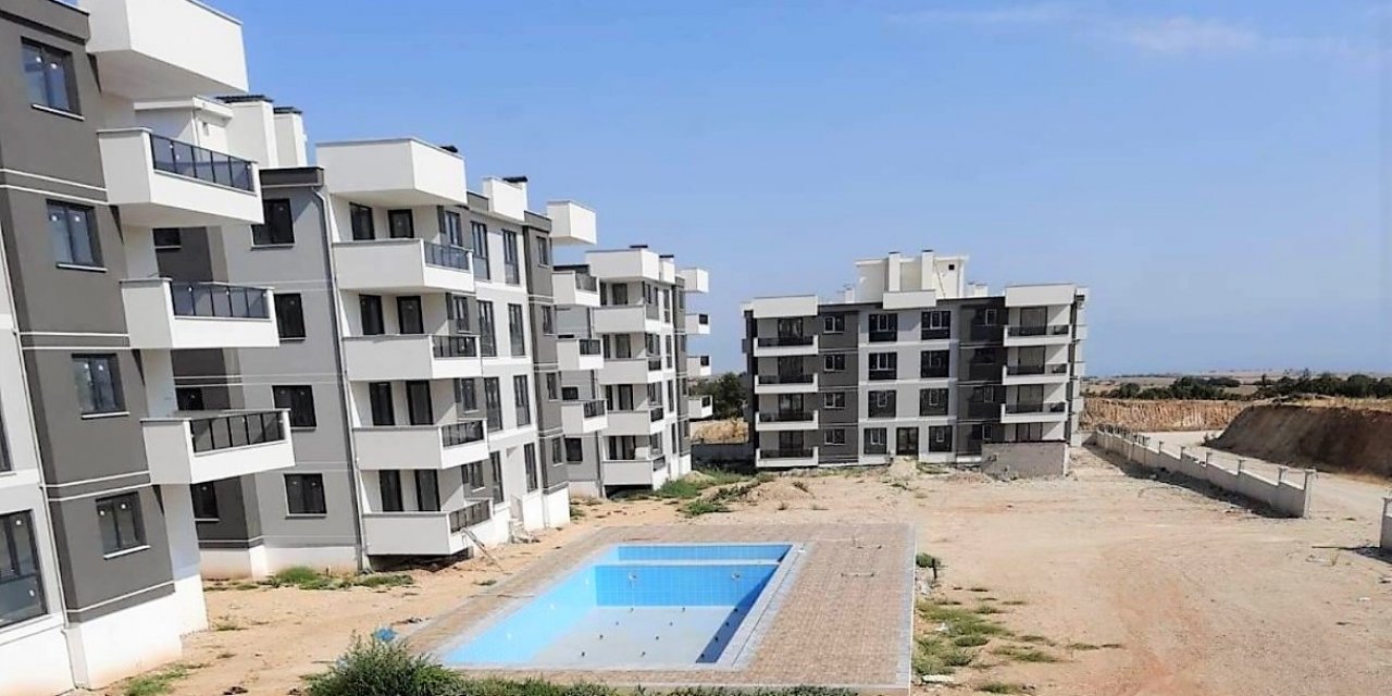 Kooperatif yönetiminin iddialarını yalanlayan firma; “Karşılıklı davaların devam ettiği bir konuda kamuoyu yanlış yönlendiriliyor”