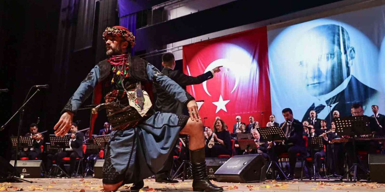 Ata’nın sevdiği şarkıları 160 kişilik dev koro seslendirecek