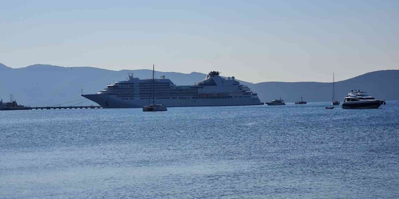 Bodrum’a sezonun son seferini yaptı
