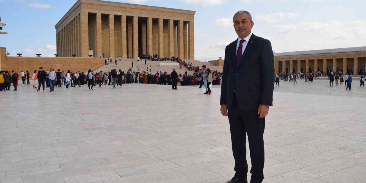 Başkan Kaplan: "Atatürk, ışık tutmaya devam ediyor"