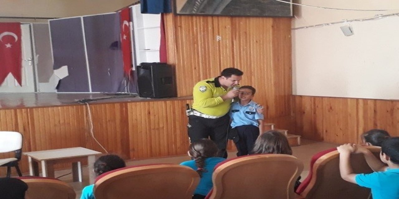 Didim’de öğrencilere trafik eğitimi verildi