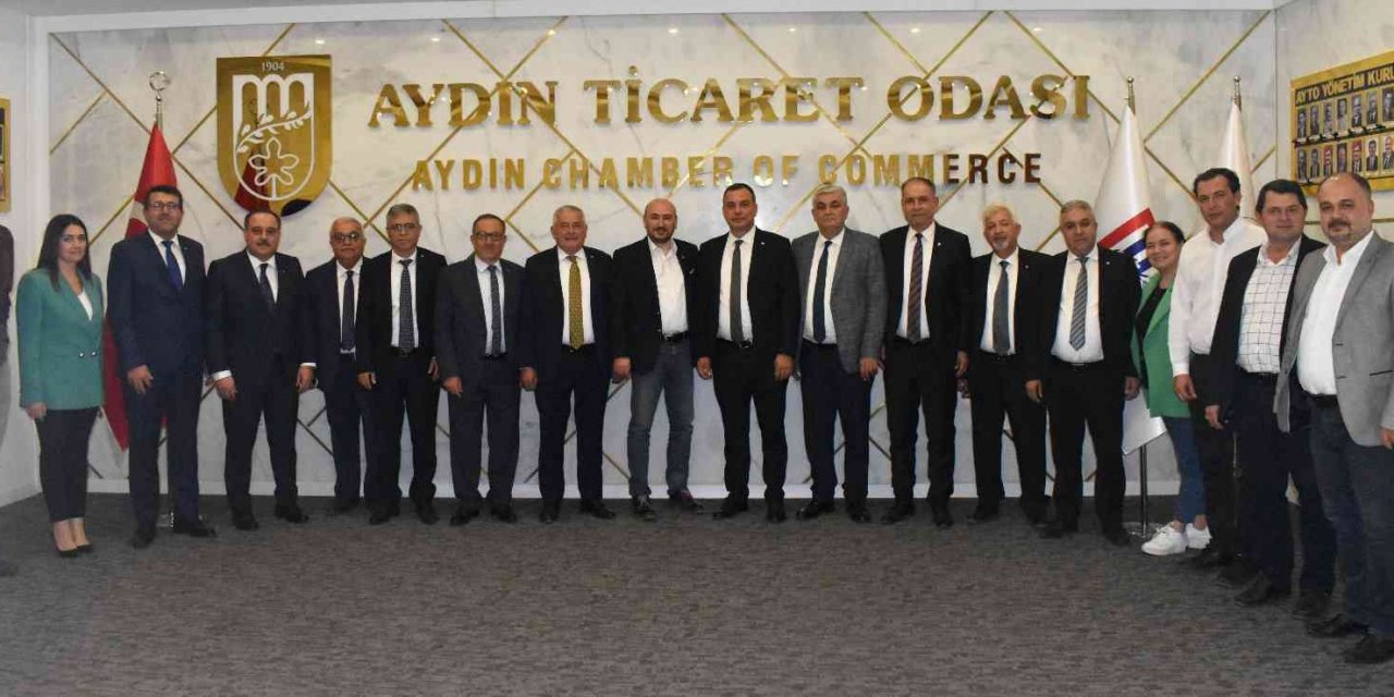 Aydın’da Ticaret Odası ile Borsa ’Birlik’ mesajı verdi