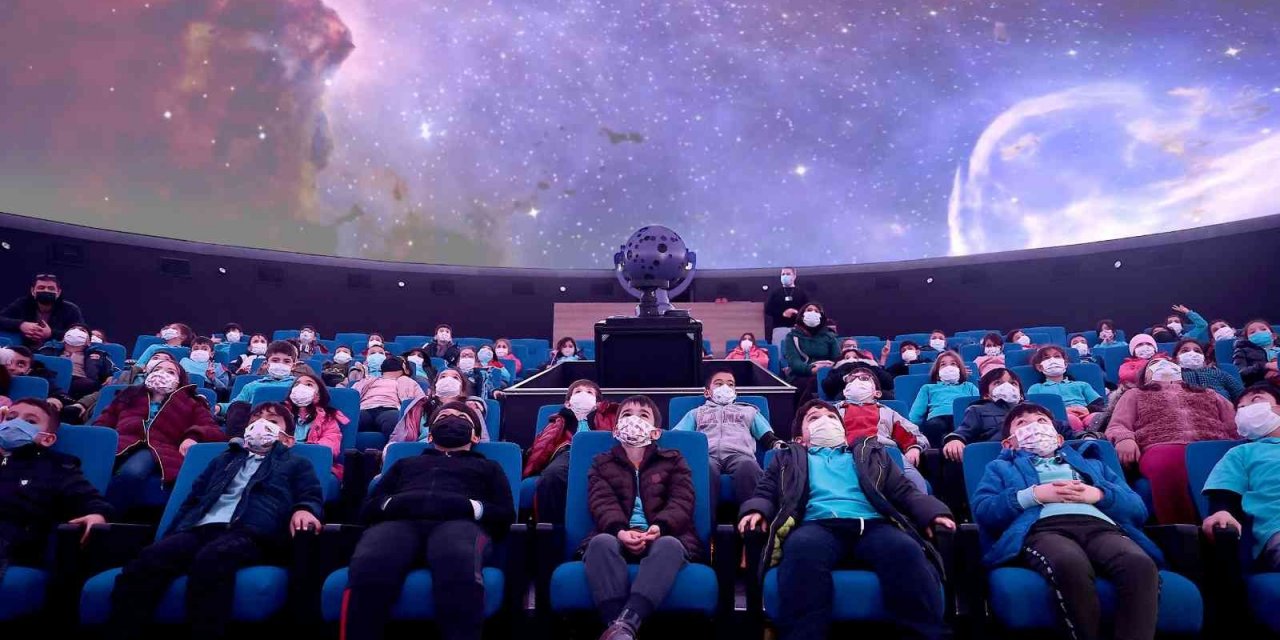 Büyükşehir’den çocuklara tatil hediyesi