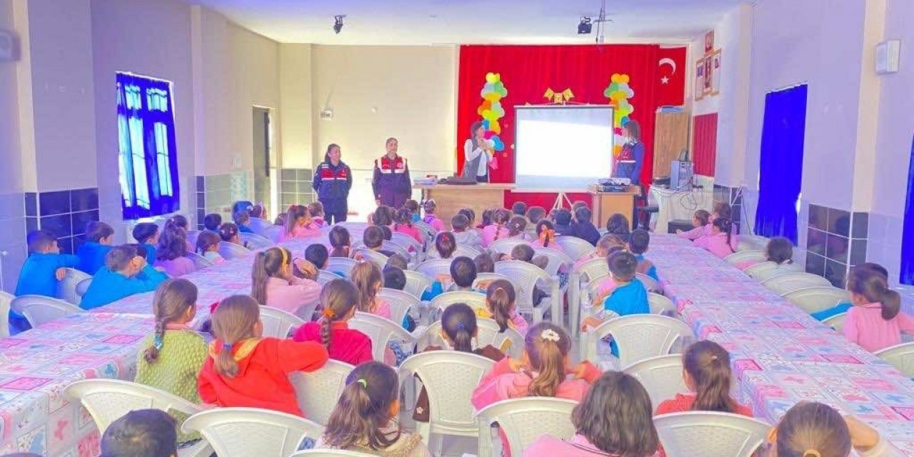 Jandarma, eğitimlerinde hız kesmiyor