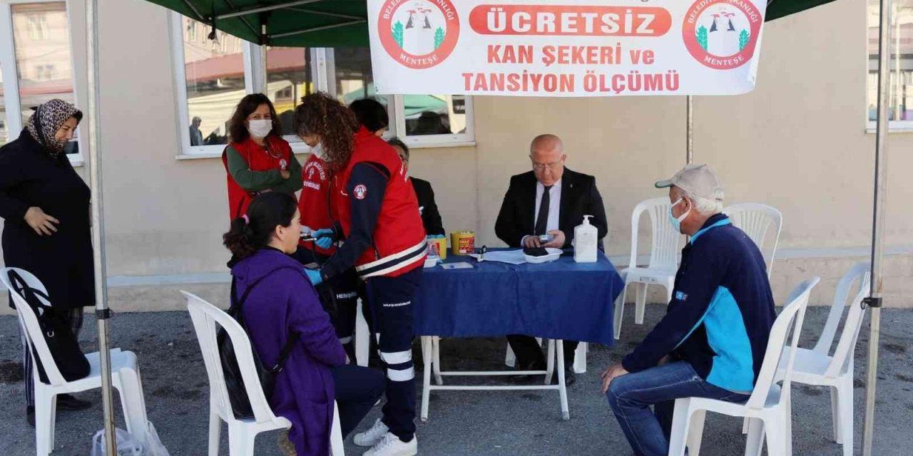 Menteşe Belediyesi’nden ücretsiz şeker ölçümü